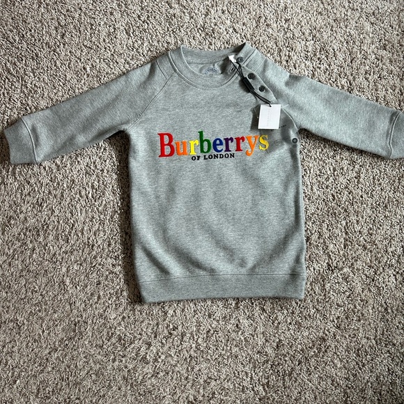 Toddlers 2yr old Burberry sweater - Picture 1 of 2